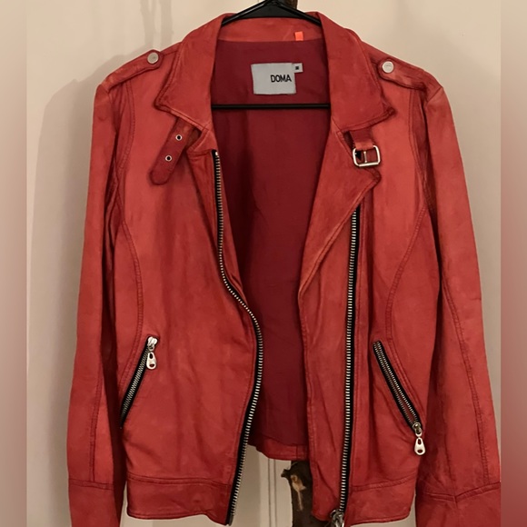 DOMA Leather Jacket - Picture 4 of 9